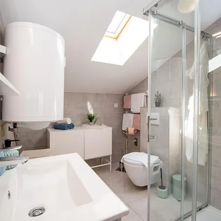 Megy Mit Meerblick In Medulin,istrien Apartment *